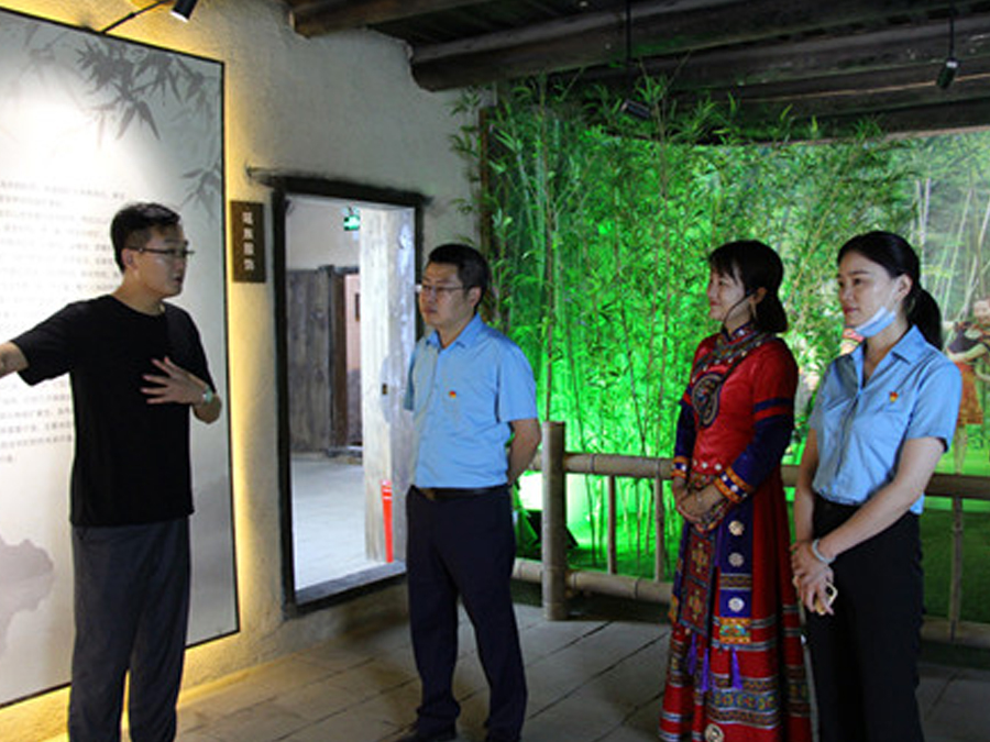 鄂旅投咸寧集團(tuán)與九宮山管委會(huì)聯(lián)合組織黨建調(diào)研活動(dòng)，助力鄉(xiāng)村振興發(fā)展